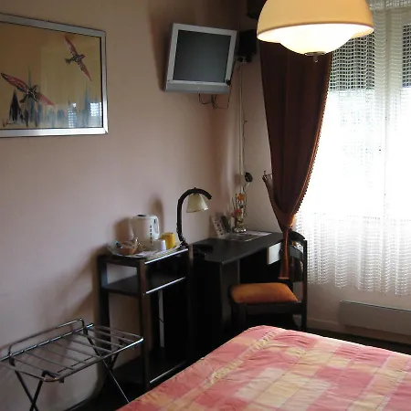 Bellevue De Tradition Familiale Морсан