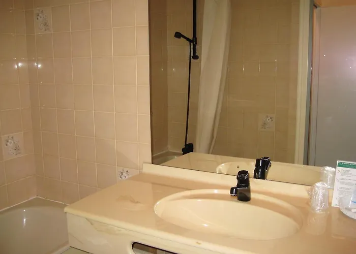 Bellevue De Tradition Familiale Отель Морсан