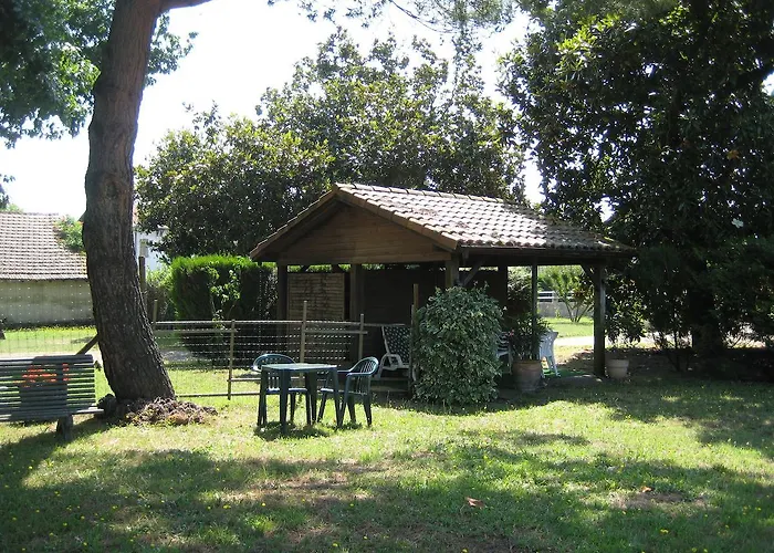 Отель Bellevue De Tradition Familiale 2*